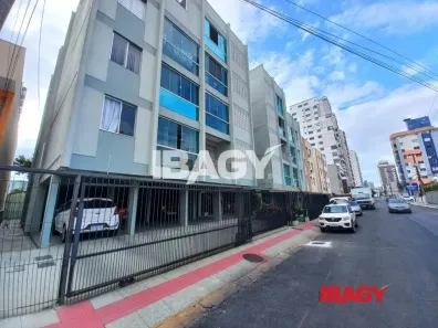Apartamento com 1 Quarto para alugar, 68m² no Kobrasol, São José