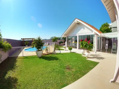 Casa com 5 Quartos à venda, 580m² no Maria Goretti, Chapecó