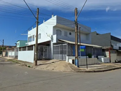 Prédio Residencial com 4 Quartos à venda, 150m² no Recanto das Emas, Brasília
