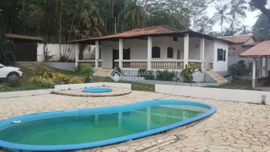 Fazenda/Sítio à venda, 200m² no Parque Cerejeiras, Suzano