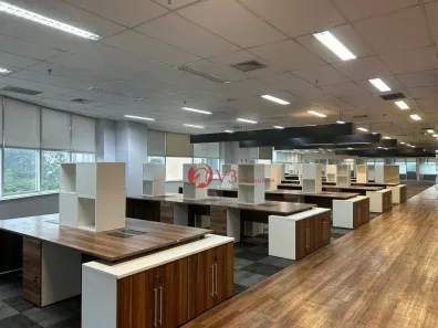 Sala Comercial para alugar, 1380m² no Jardim das Laranjeiras, São Paulo