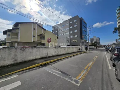 Lote/Terreno à venda, 393m² no Centro, Biguaçu