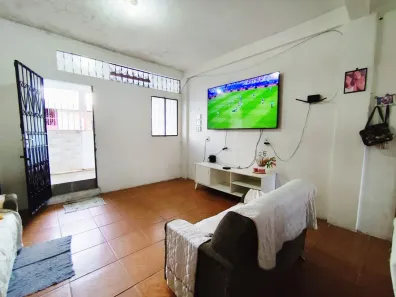 Sobrado com 3 Quartos à venda, 250m² no Tarumã, Manaus