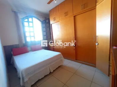 Ponto Comercial com 3 Quartos à venda, 360m² no Todos os Santos, Montes Claros