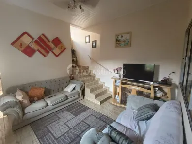Sobrado com 5 Quartos à venda, 306m² no Campanário, Diadema