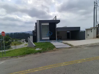Casa de Condomínio com 3 Quartos à venda, 205m² no Parque Dom Henrique, Cotia