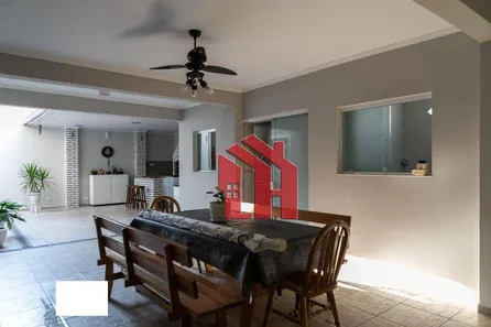Casa com 5 Quartos à venda, 420m² no Ponta da Praia, Santos