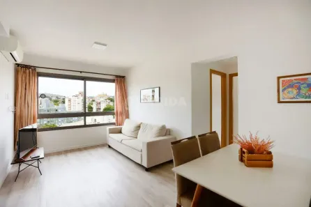 Apartamento com 2 Quartos para alugar, 62m² no Farroupilha, Porto Alegre