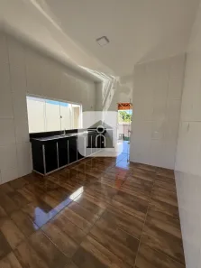 com 3 Quartos para alugar, 110m² no Morada dos Pássaros, Uberlândia