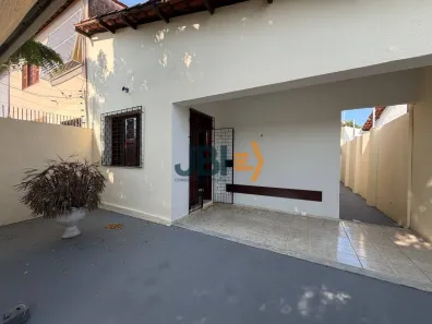 Casa com 3 Quartos à venda, 132m² no Amadeu Furtado, Fortaleza