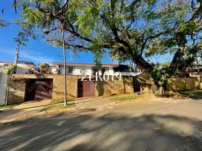 Casa com 4 Quartos à venda, 380m² no Jardim das Paineiras, Campinas