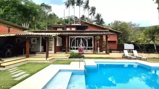 Casa com 5 Quartos à venda, 600m² no Itaipava, Petrópolis