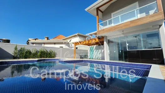 Sobrado com 5 Quartos à venda, 294m² no , Peruíbe