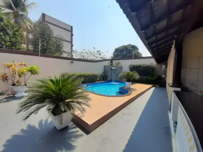 Casa com 3 Quartos à venda, 350m² no Centro-Sul, Várzea Grande