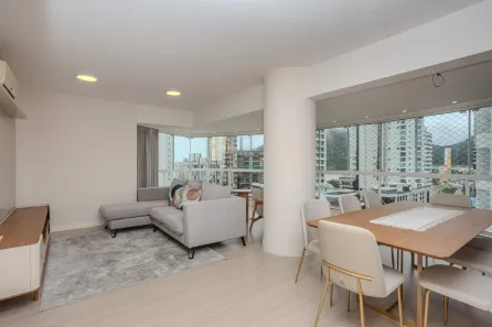 Apartamento com 3 Quartos à venda, 120m² no Centro, Balneário Camboriú
