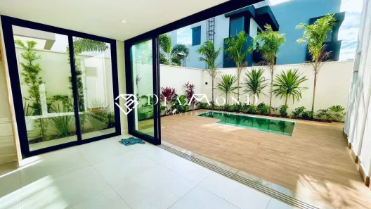 Casa de Condomínio com 4 Quartos à venda, 360m² no Nova Uberlândia, Uberlândia