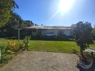 Lote/Terreno à venda, 832m² no Caminho Novo, Palhoça