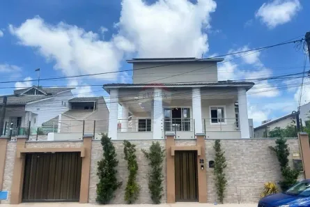 Sobrado com 6 Quartos à venda, 379m² no Cajazeiras, Fortaleza