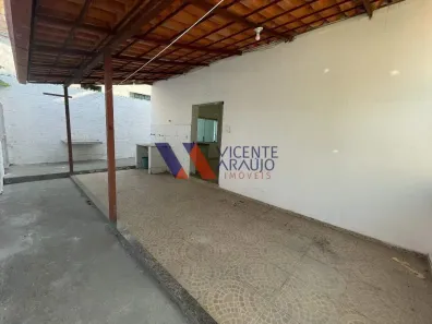 Casa com 2 Quartos para alugar, 80m² no Dom Bosco, Betim