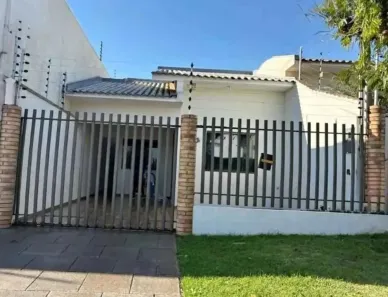 Casa com 3 Quartos à venda, 181m² no Jardim Paulista, Maringá