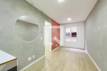 Apartamento com 2 Quartos à venda, 45m² no São Pedro, Osasco