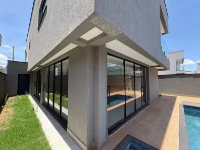 Casa de Condomínio com 3 Quartos à venda, 300m² no Residencial Villagio Toscana, Goiânia
