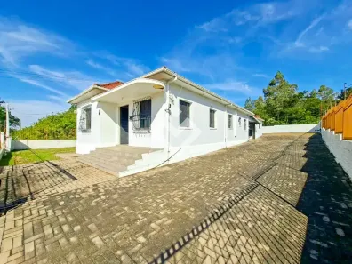 Casa com 4 Quartos à venda, 131m² no Camobi, Santa Maria