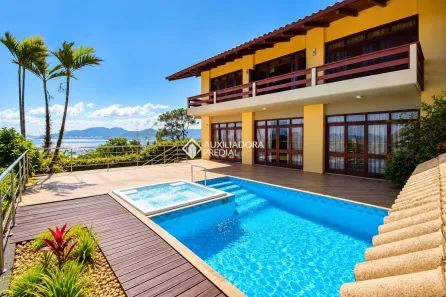 Casa com 4 Quartos à venda, 410m² no Centro, Florianópolis