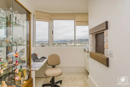 Apartamento com 3 Quartos à venda, 83m² no Santana, Porto Alegre