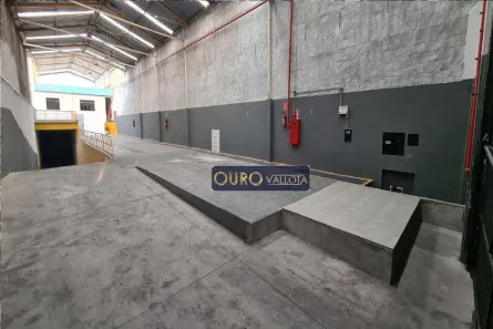 Galpão/Depósito/Armazém para alugar, 1100m² no Vila Bela, São Paulo