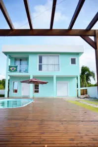 Casa de Condomínio com 4 Quartos para alugar, 240m² no Canasvieiras, Florianópolis