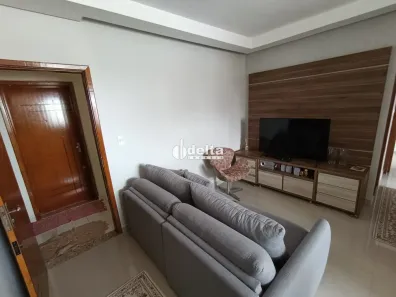 Apartamento com 2 Quartos para alugar, 60m² no Santa Mônica, Uberlândia
