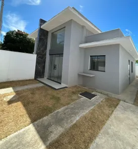 Casa com 3 Quartos à venda, 77m² no Loteamento Extensão do Serramar, Rio das Ostras