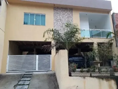 Casa de Condomínio com 4 Quartos à venda, 200m² no Zé Garoto, São Gonçalo