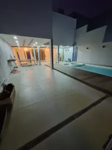 Casa de Condomínio com 2 Quartos para alugar, 150m² no Vargem Grande, Rio de Janeiro