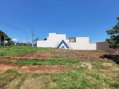 Lote/Terreno à venda, 415m² no Loteamento Chamonix, Londrina