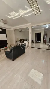 Casa de Condomínio com 5 Quartos à venda, 350m² no Despraiado, Cuiabá