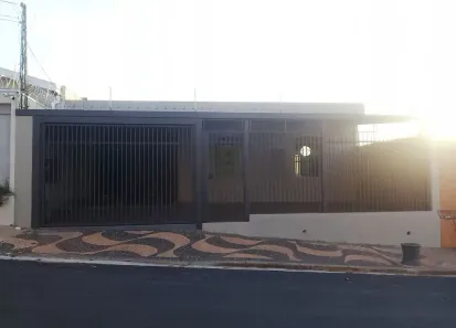 Casa com 3 Quartos à venda, 200m² no Jardim Cristo Rei, Marília