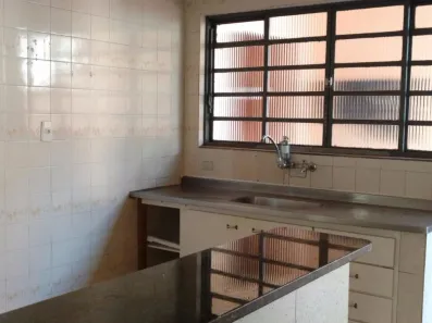 Casa com 3 Quartos para alugar, 120m² no Bosque dos Eucaliptos, São José dos Campos