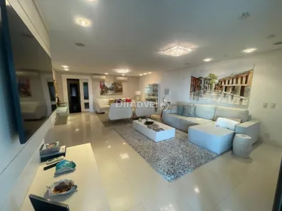 Apartamento com 3 Quartos à venda, 200m² no Cristal, Porto Alegre