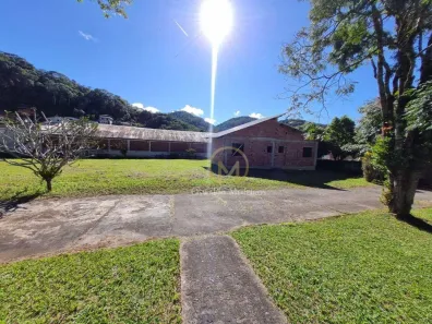 Lote/Terreno à venda, 965m² no Bingen, Petrópolis