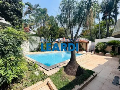 Casa com 3 Quartos à venda, 221m² no Vila Madalena, São Paulo