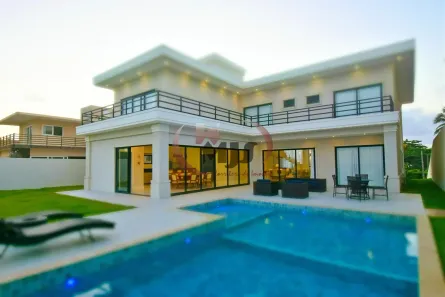 Casa com 6 Quartos à venda, 410m² no Barra do Jacuípe (Monte Gordo), Camaçari