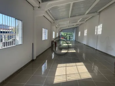 Prédio Comercial para alugar, 700m² no Encruzilhada, Santos
