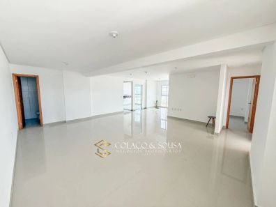 Prédio Residencial com 4 Quartos à venda, 234m² no Lauritzen, Campina Grande