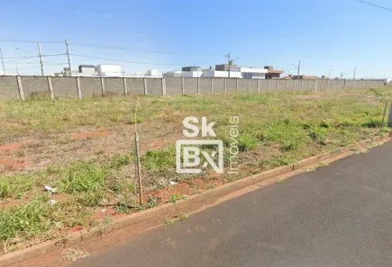 Lote/Terreno à venda, 330m² no Novo Mundo, Uberlândia