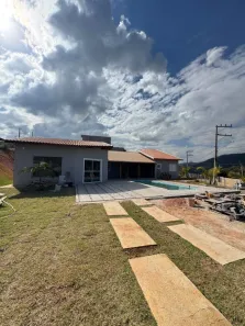 Fazenda/Sítio com 3 Quartos à venda, 1000m² no , Toledo
