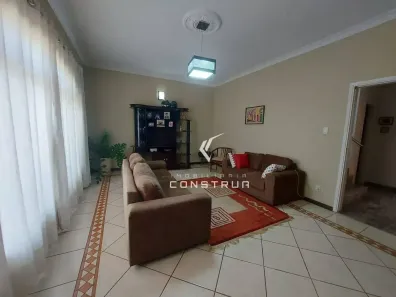 Casa com 5 Quartos à venda, 300m² no Parque Taquaral, Campinas