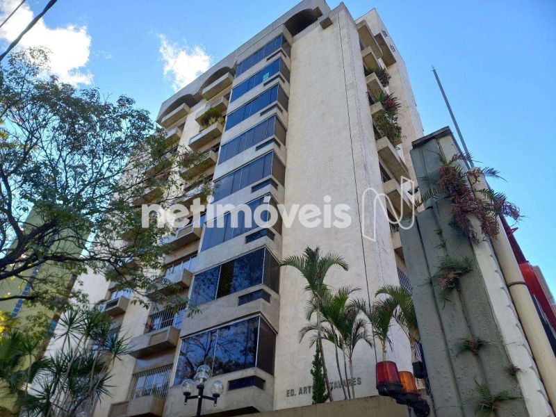 Cobertura com 5 quartos — Santo Antônio, Belo Horizonte