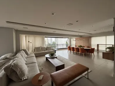 Apartamento com 3 Quartos à venda, 220m² no Indianópolis, São Paulo
